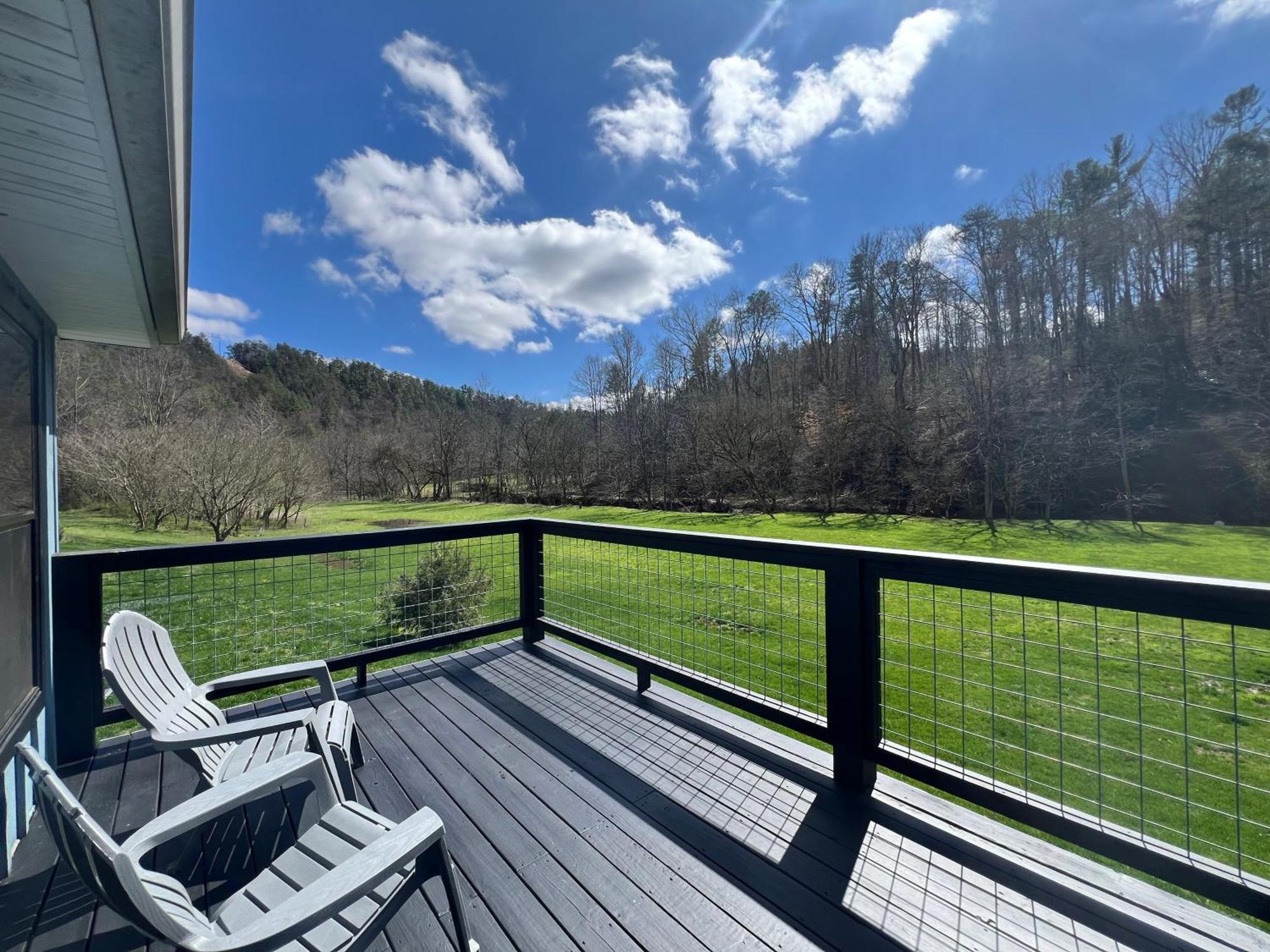Firefly Fields 2-Acres With Guest House, Game Room, Mountain & River Views Sevierville Extérieur photo