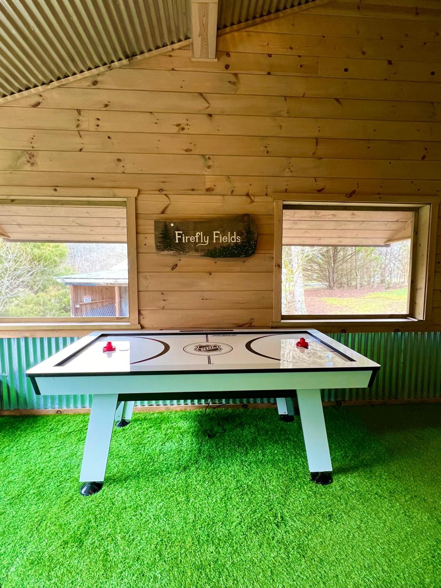Firefly Fields 2-Acres With Guest House, Game Room, Mountain & River Views Sevierville Extérieur photo