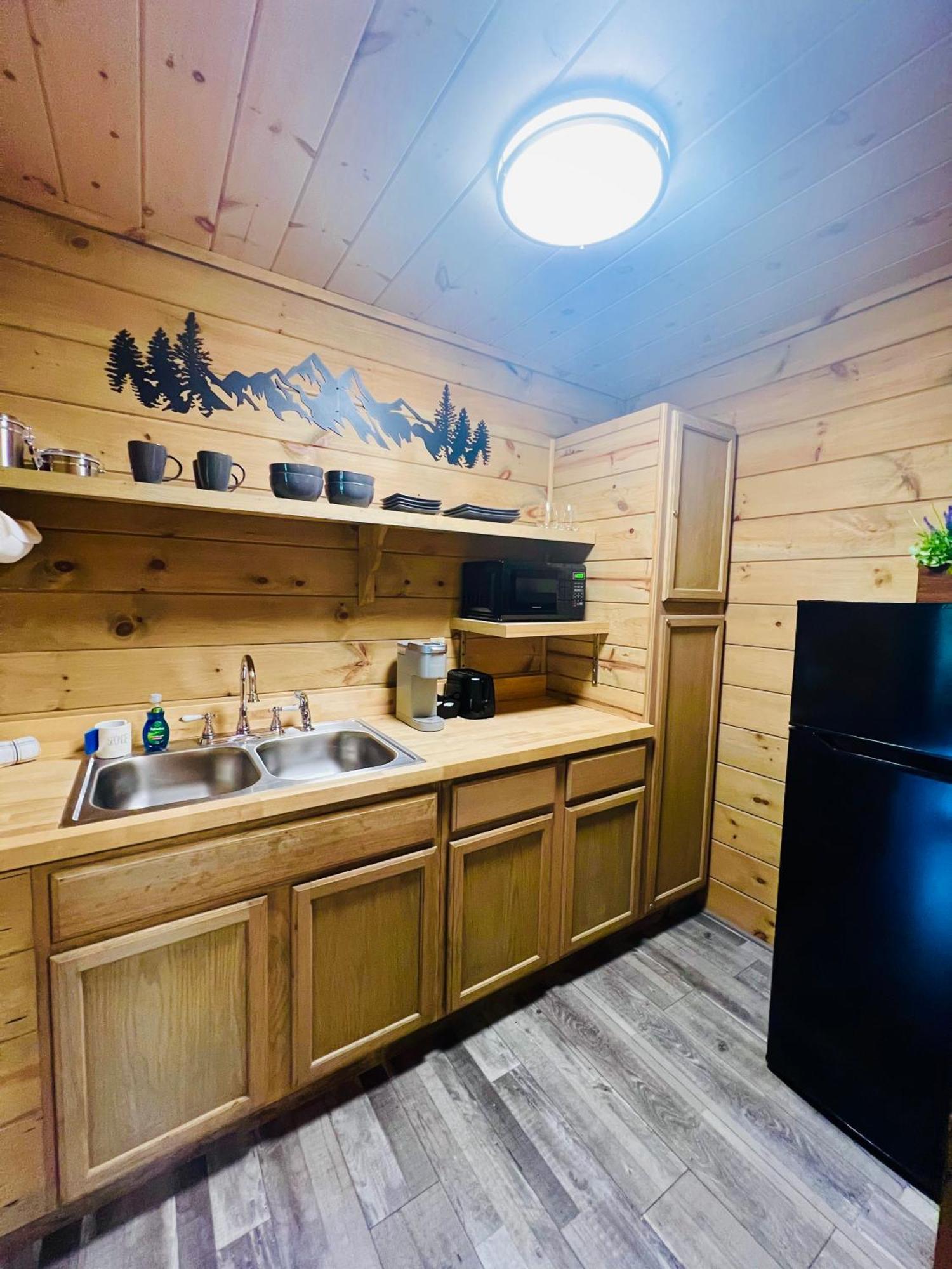 Firefly Fields 2-Acres With Guest House, Game Room, Mountain & River Views Sevierville Extérieur photo