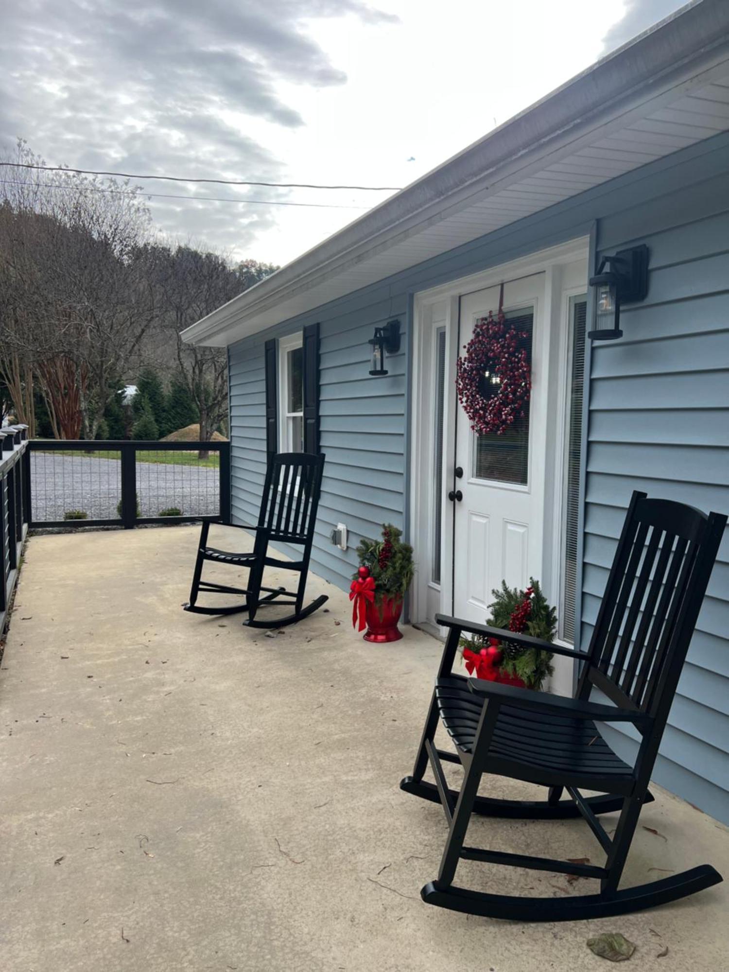 Firefly Fields 2-Acres With Guest House, Game Room, Mountain & River Views Sevierville Extérieur photo